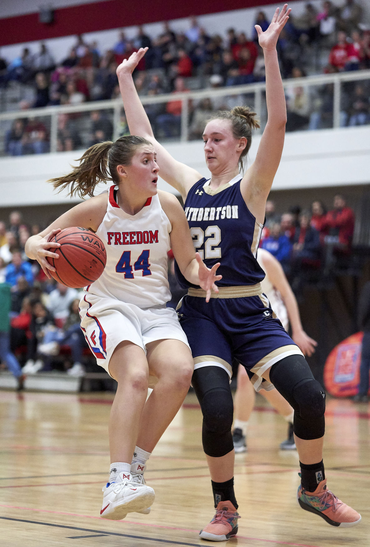 FHS WBB 030919 38.jpg